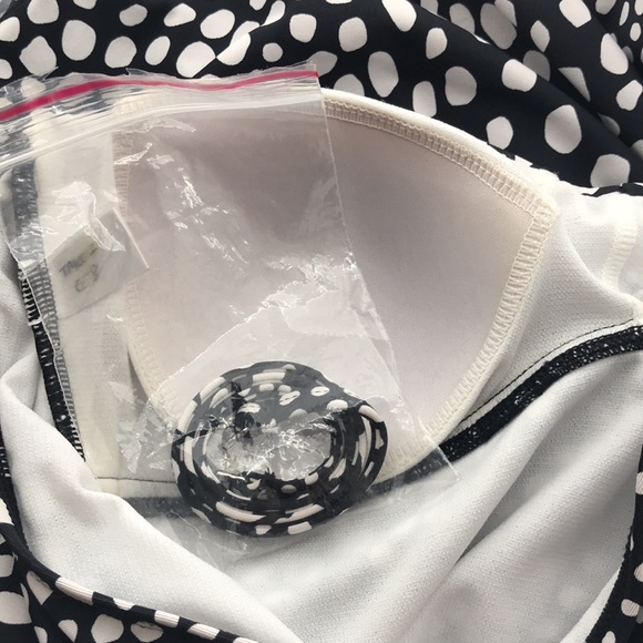 Old Navy Black White Printed Convertible Swim Suit - Picture 7 of 8